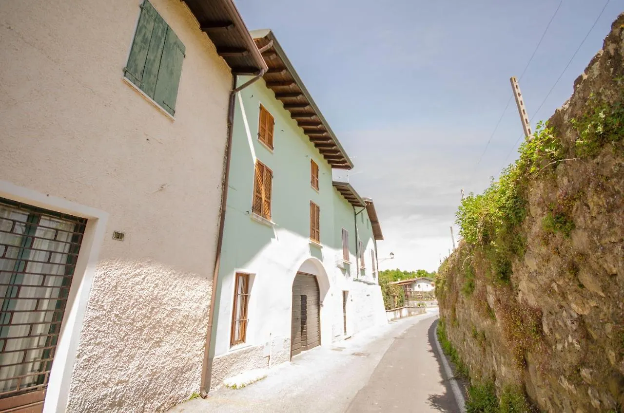 Corte Vezzola Trilocale Tommaso Puegnago del Garda Apartment